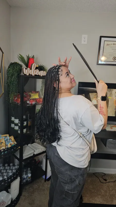 Box braids style
